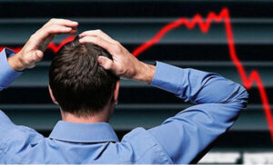 Read more about the article Why Rupee value is Decreasing (Hindi)